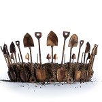 Crown of shovels and soil. Crown Jewels of Mexico. Soil and brass, 2013. Photography by Gurvitch Images